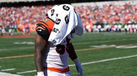 Cincinnati Bengals place Vontaze Burfict on season-ending IR - Sports ...