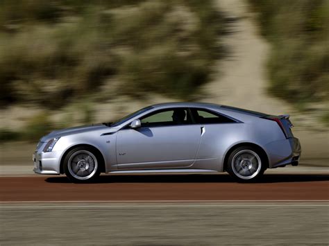 CADILLAC CTS-V Coupe Specs & Photos - 2012, 2013, 2014, 2015 ...