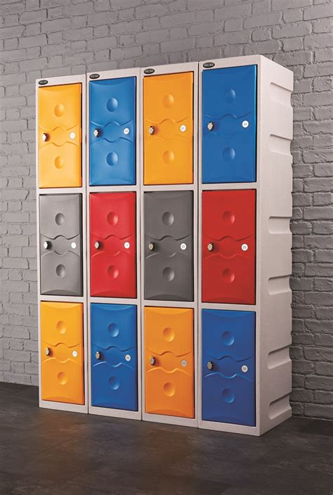 Outdoor Plastic lockers - Lockers For Schools And Leisure