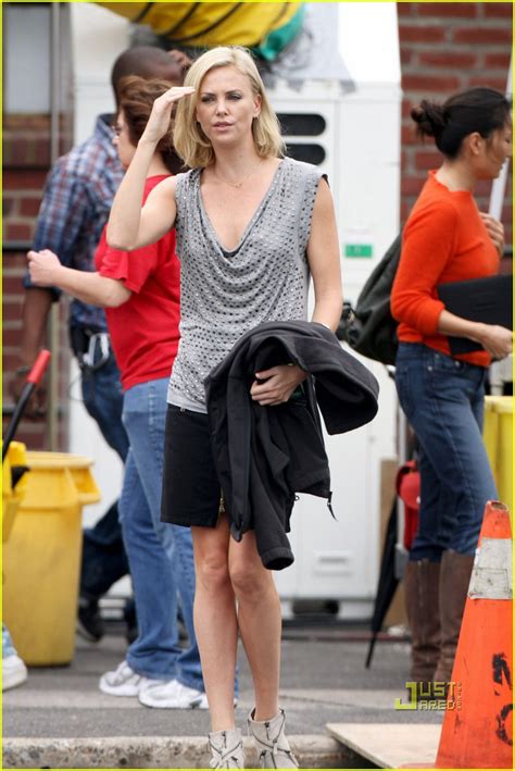 Photo: charlize theron young adult 05 | Photo 2490472 | Just Jared: Entertainment News