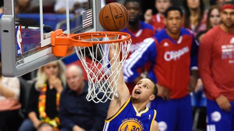 WATCH: Steph Curry throws down a 360 dunk in warmups | FOX Sports