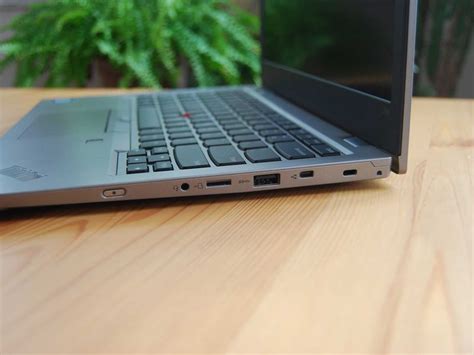 Lenovo ThinkPad L390 review: New PCIe SSD and Intel Whiskey Lake CPU, same average display ...