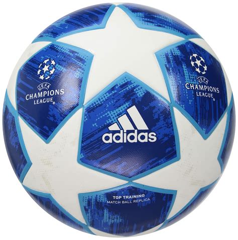 Best Soccer Ball Reviews (2019): Our Favorite Ones For All Levels - Top Corner Magazine