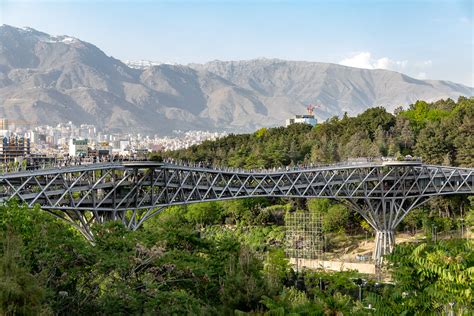 Nature Bridge and Parks, Tehran | Tabiat Bridge and Ab-o Ata… | Flickr