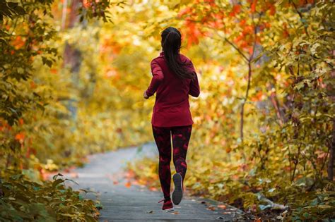 5 Fall Fitness Tips to Help You Stay on Track - FitOn