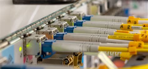 Guide To Fiber Optic Transceiver Module - FlyXing Network