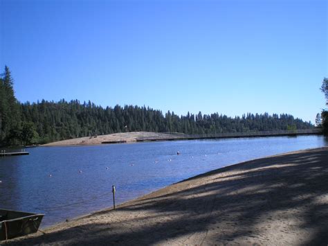 The Road Genealogist: Twain Harte Lake, California