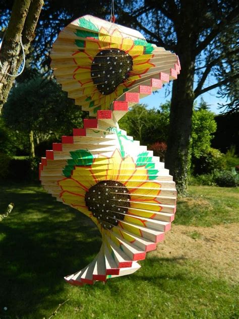 Wind Spinner Wooden Spiral Mobile Garden Ornament - Sunflower Assorted ...