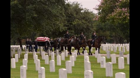 Fort Sam Houston National Cemetery to resume committal services