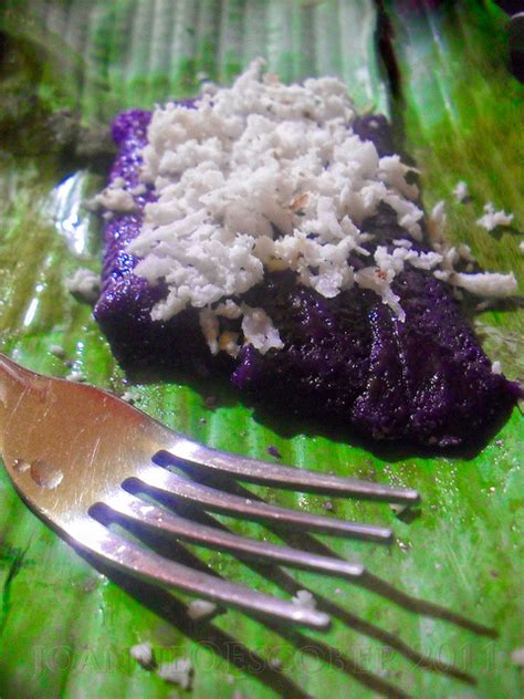 Filipino Christmas Recipe: Puto Bumbong - Latitudes