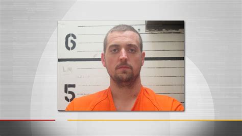 Murder Suspect Escapes From Muskogee County Jail