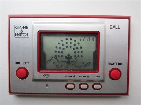 Nintendo Game and Watch Ball. The very first Game and Watch - Original - Catawiki