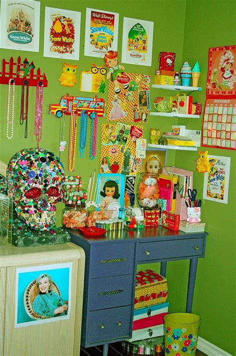 A clutter of kitsch! #home #decor | Kitsch decor, Kitschy decor, Kitsch