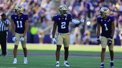 Ja'Lynn Polk - Football - University of Washington Athletics