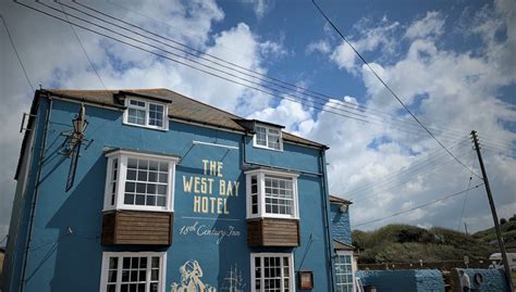 West Bay Hotel | Pubs in West Bay, Dorset | Palmers Brewery