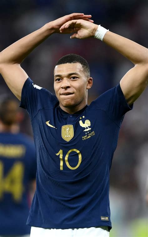 800x1280 Resolution Kylian Mbappe French FIFA Qatar 2022 Nexus 7 ...