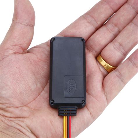 DT20 Best Cheap hidden gps tracker for car with smallest tiny size and best Quality Stabilit