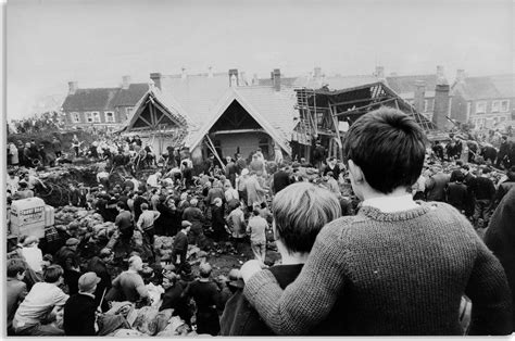 Martin Parr Foundation – Aberfan Disaster, 1966