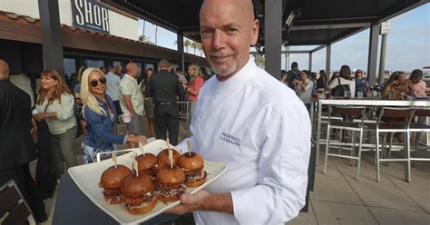 Hyatt Regency opens new beachfront restaurant in Huntington Beach - Los Angeles Times