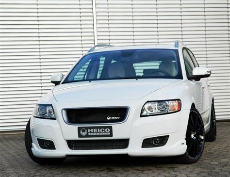 Volvo V50 Photos and Specs. Photo: V50 Volvo Specifications and 21 perfect photos of Volvo V50