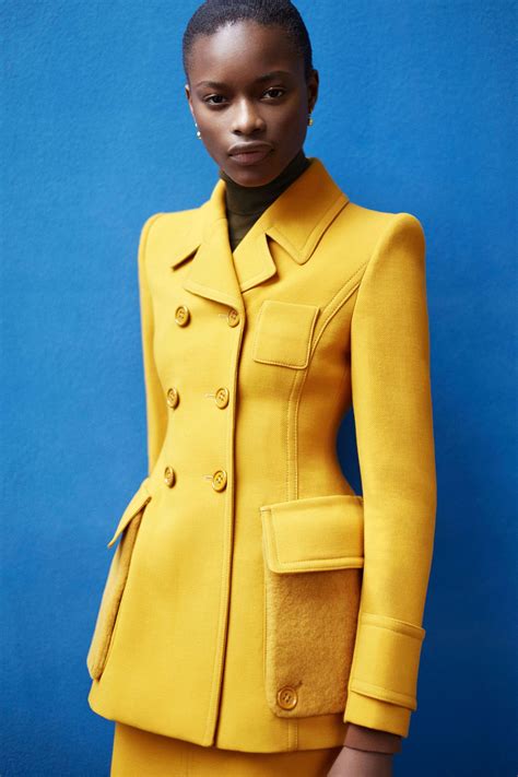 Color Coded: The Best & Brightest Fall Fashion | Editorial fashion, Fashion, Yellow fashion