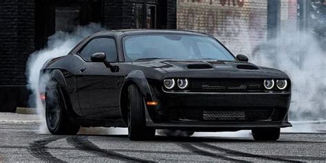 Dodge Challenger Engine Comparison: 6.4L V8 HEMI V8 vs. 6.2L ...