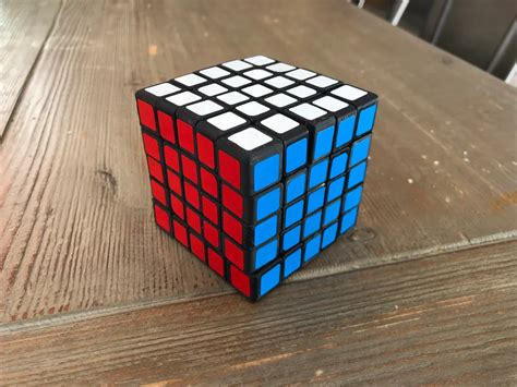 How To Solve The 5x5 Rubik's Cube