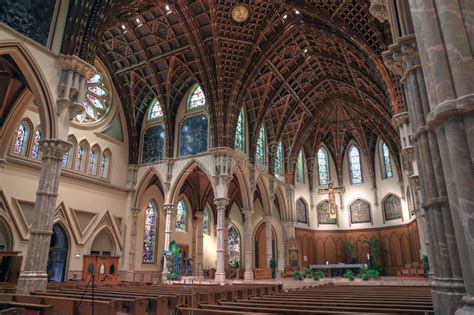 The Holy Name Cathedral in Chicago Stock Image - Image of pews ...