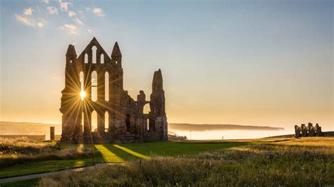 sunset on whitby abbey castle in england hd travel Wallpapers | HD ...