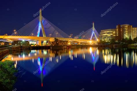 Boston Zakim bridge sunset in Massachusetts — Stock Photo © lunamarina ...