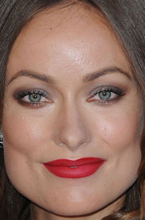 How to Apply Eyeshadow: The 9 Mistakes You’re Probably Making | Wear red lipstick, Olivia wilde ...