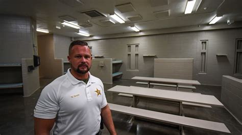 Walker County Commission, Sheriff work together to improve jail