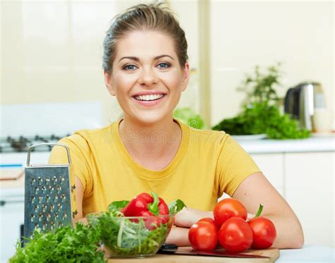 Woman cooking healthy food stock image. Image of hair - 112586841