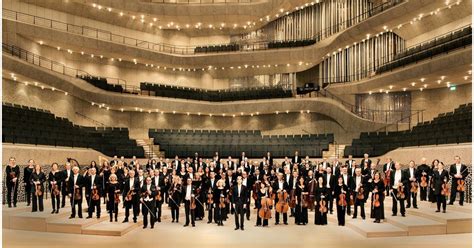 Elbphilharmonie Hamburg as a Stage for World Politics: Political ...