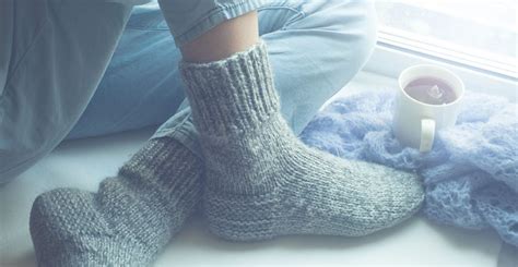 The Warmest Socks for Women | The Top 3 Warmest Socks for Women! | Comfortable Women's Shoes