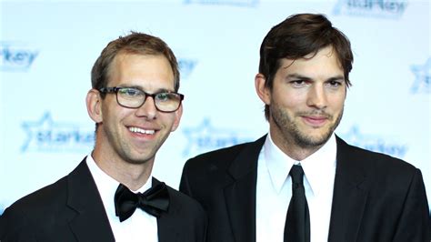 Inside Ashton Kutcher and Twin Brother Michael's Deep Bond | Entertainment Tonight