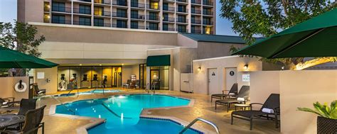 Hotels in Monrovia CA | Courtyard Los Angeles Pasadena/Monrovia