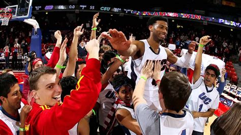 UIC Men's Basketball 2013 - The Flames Are On Fire! - YouTube