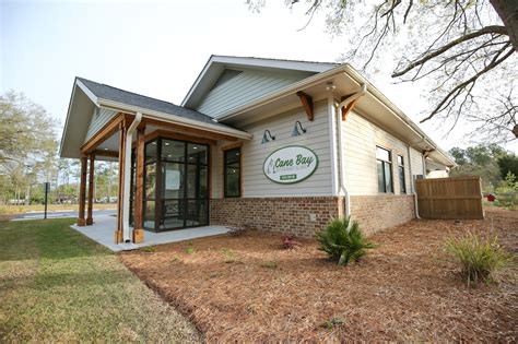 Cane Bay Veterinary Clinic - Blue Frog