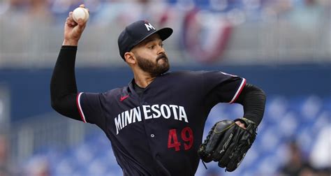 Starting Lineups, Pitchers for Chicago White Sox vs. Minnesota Twins Game Tuesday - Fastball