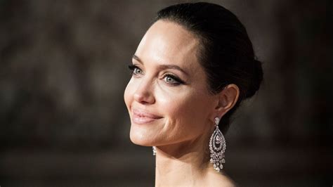 Angelina Jolie: her film about Maria Callas will be shown at the Venice ...