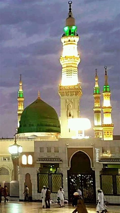 MADINAH AL MUNAWARAH Islamic poster design Green dome Prophet's Mosque ...