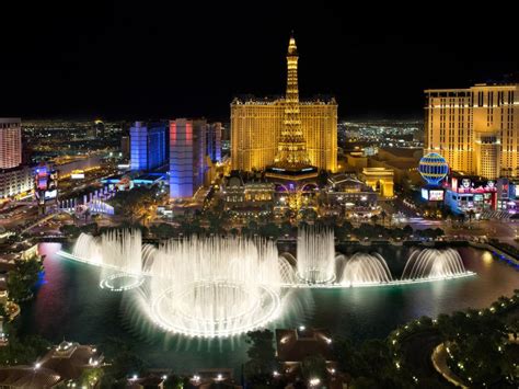 Bellagio Fountains Wallpaper