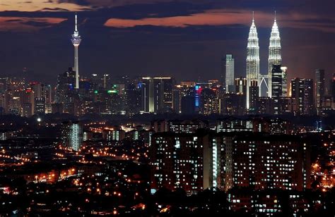 Night view of KL (Sungai Buloh, Malaysia) - Travellerspoint Travel Photography