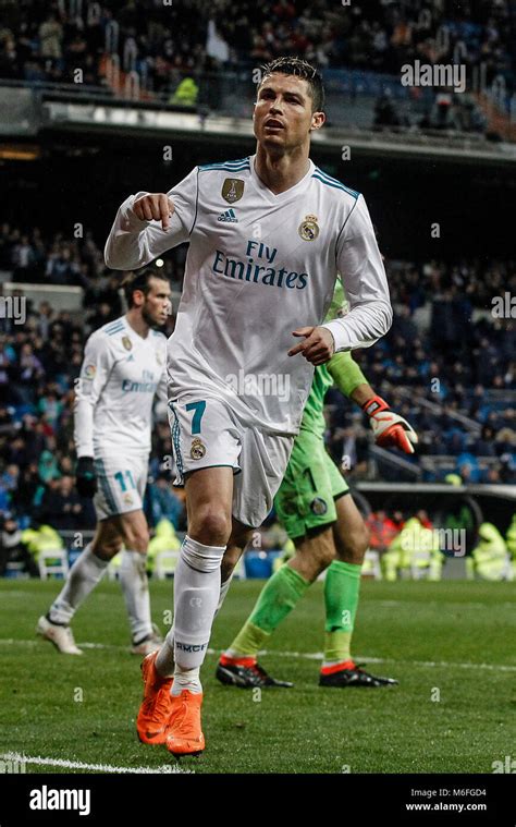 Cristiano ronaldo real madrid hi-res stock photography and images - Alamy