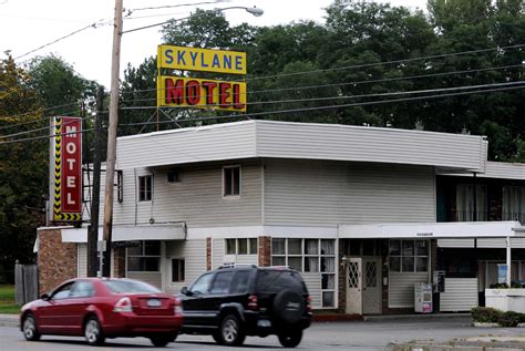 Colonie approves motel limits, 6-0