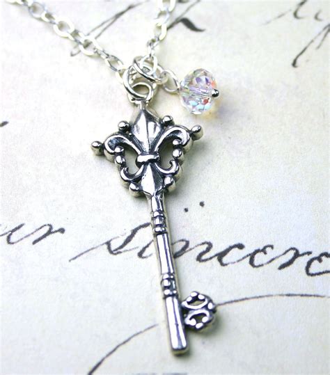 Silver Key Necklace Vintage FleurdeLis Key by BeadedTreasurebySue