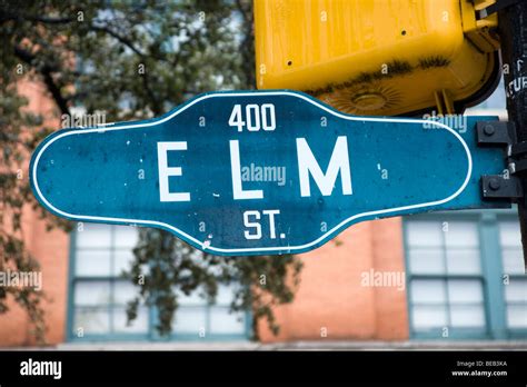 Elm St sign, Dallas, Texas, USA Stock Photo - Alamy