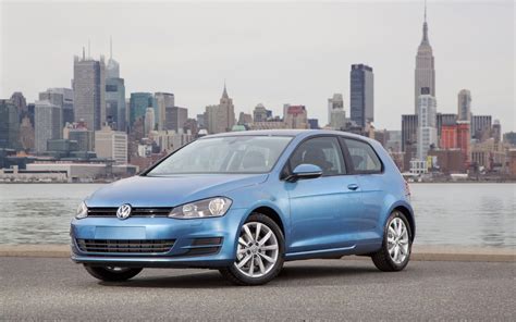 2015 Volkswagen Golf: Spot the Differences - The Car Guide