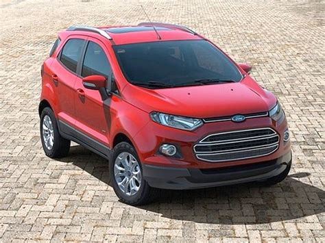 Ford EcoSport Crossover SUV in India to get sunroof & 17 inch alloy wheels